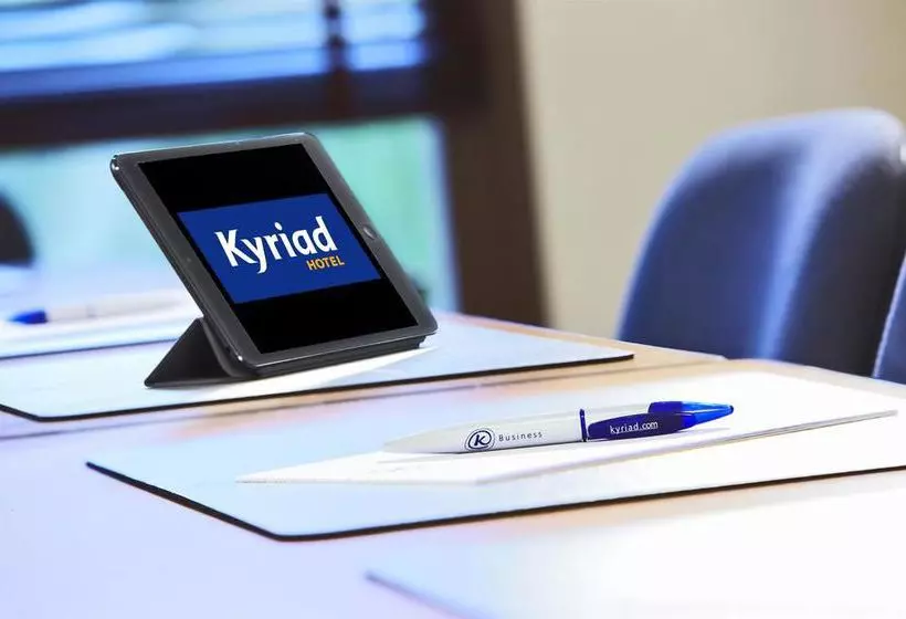 Отель Kyriad Orleans Ouest