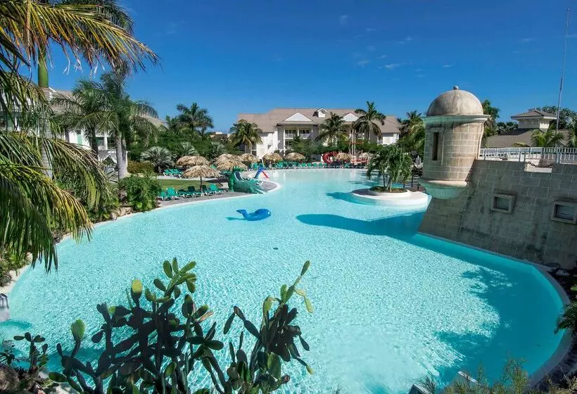 هتل Meliá Península Varadero