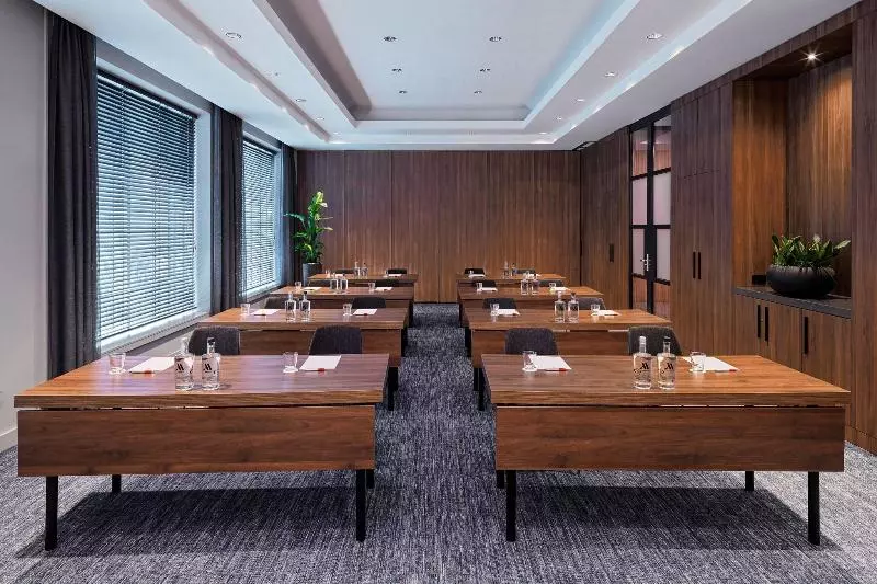 בית מלון כפרי Rotterdam Marriott