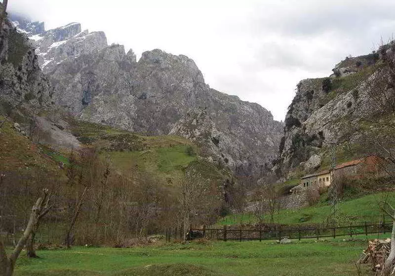 Hotel Rural Posada Montañero