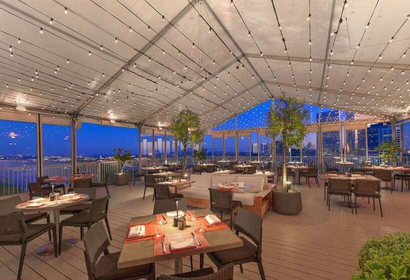 فندق The Beverly Hilton