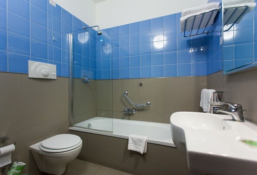 هتل Villa D Amato