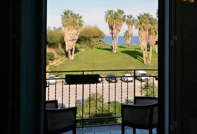 هتل Villa D Amato