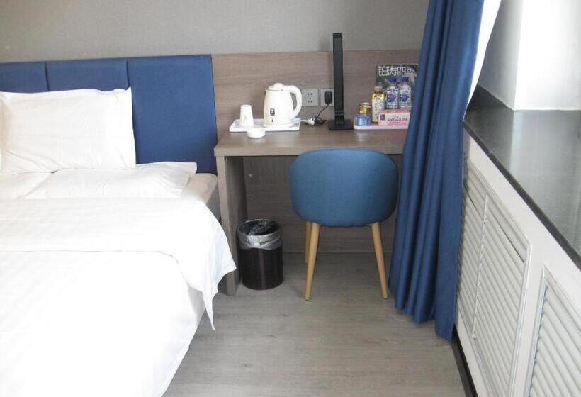 Hotel 7 Days Premium Changchun Renmin Northeast Normal University Pingquan Road