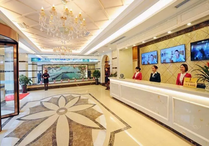 Hotelli Greentree Inn Guangyuan Lizhou West Road Business
