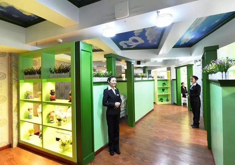 Hotelli Greentree Inn Guangyuan Lizhou West Road Business