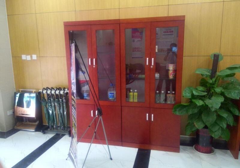 Otel Greentree Inn Liaocheng Linqing Haishan Building Express