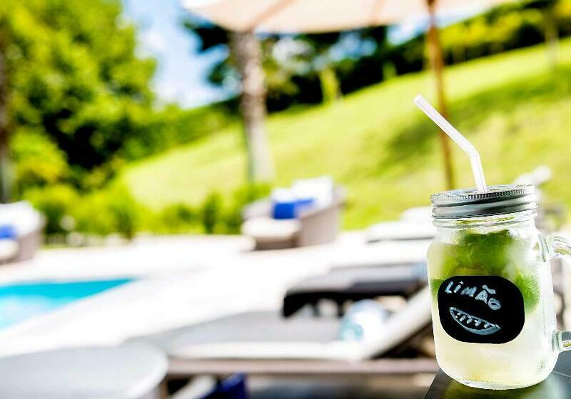 Hotel Super 8 By Wyndham Tongliao Gan Qi Ka