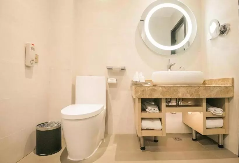 Lavande Hotel Dalian Malan Square Metro Station