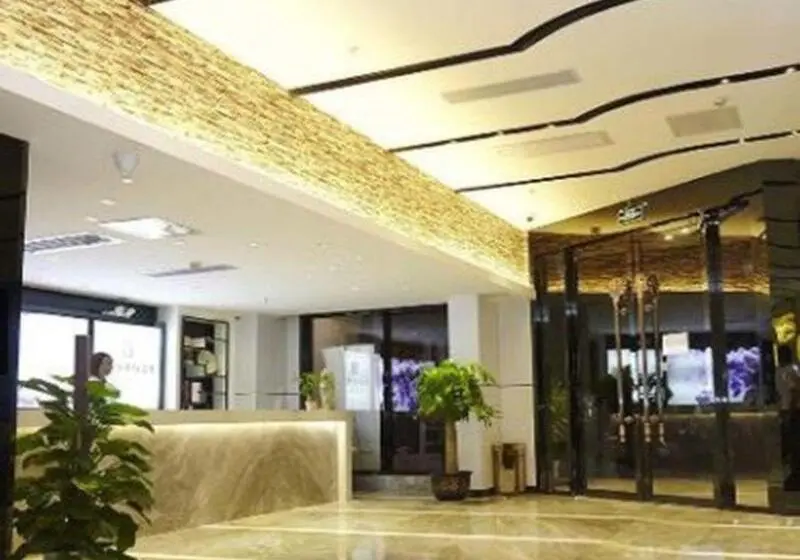 Lavande Hotel Dalian Malan Square Metro Station