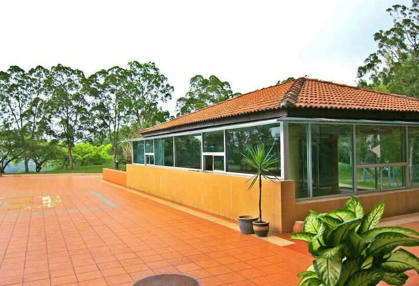 ホテル Gemas Golf Resort