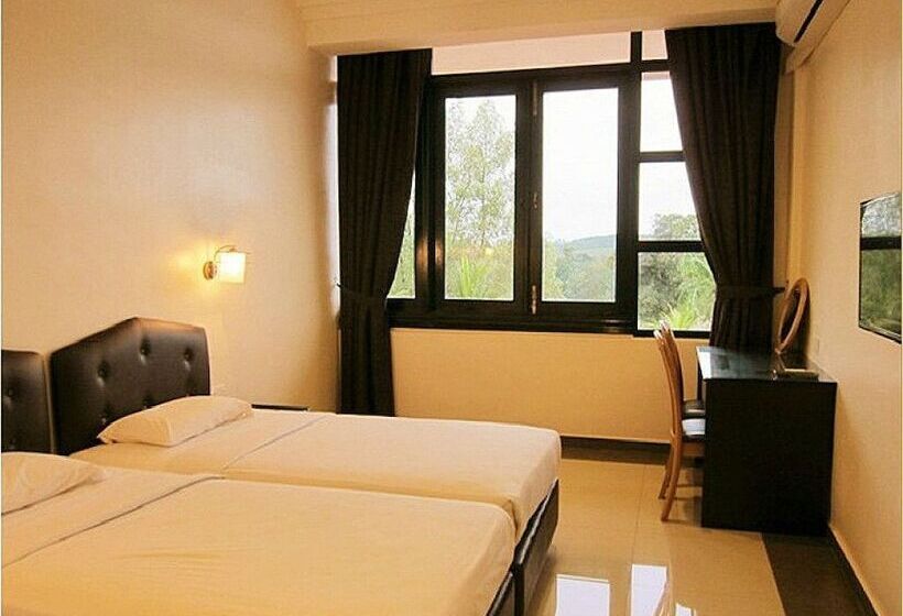 ホテル Gemas Golf Resort