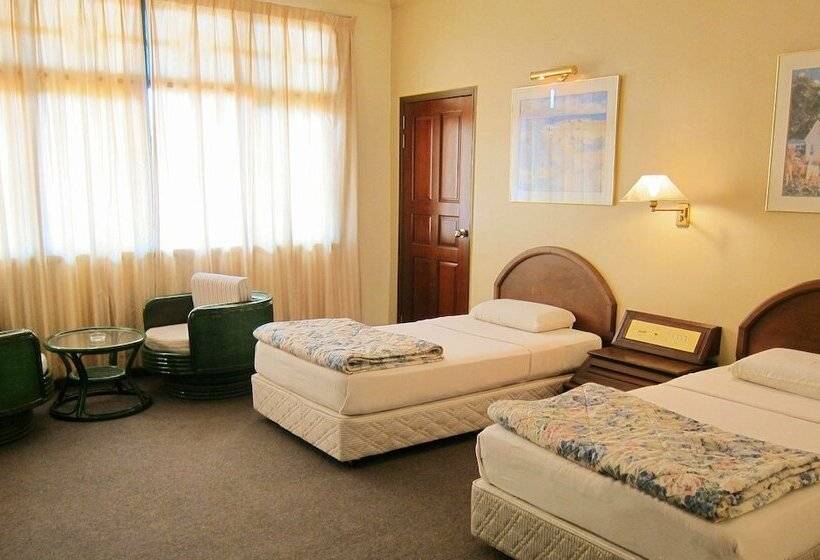 ホテル Gemas Golf Resort