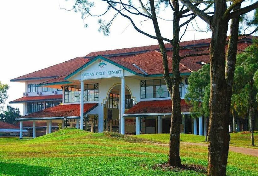 ホテル Gemas Golf Resort