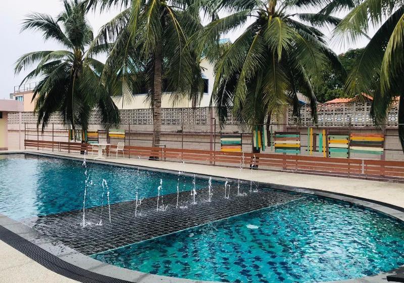 Sichang Palace Hotel & Resort