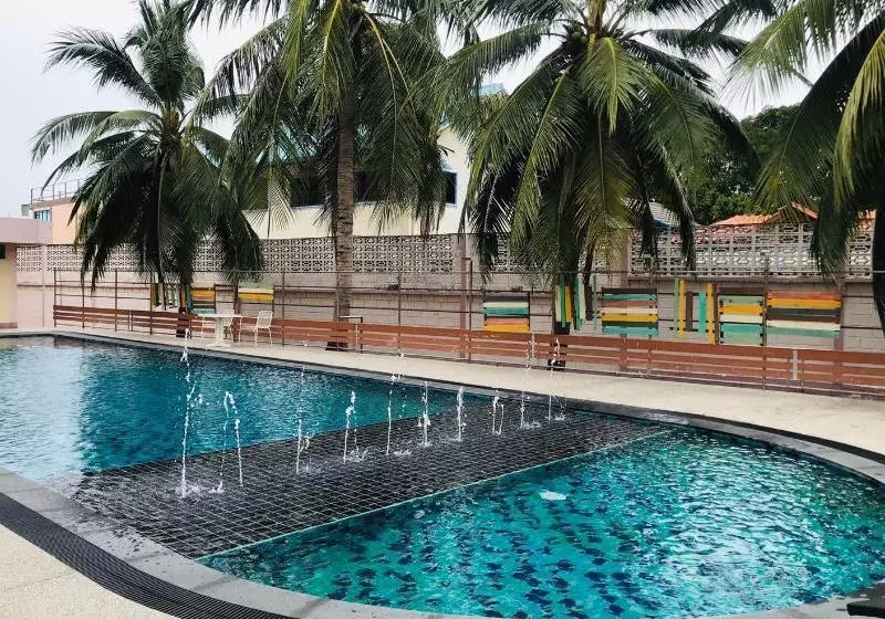 Sichang Palace Hotel & Resort