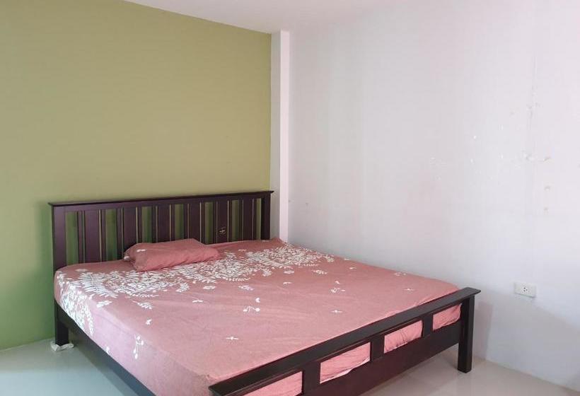 호텔 Oyo 974 The Rest Village Apartment