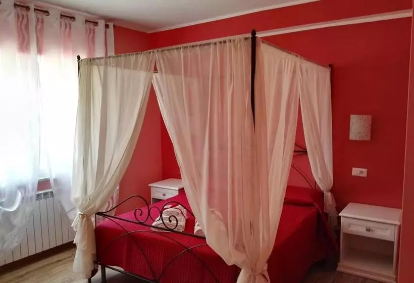 ベッドアンドブレックファースト Nel Verde Di Carinci