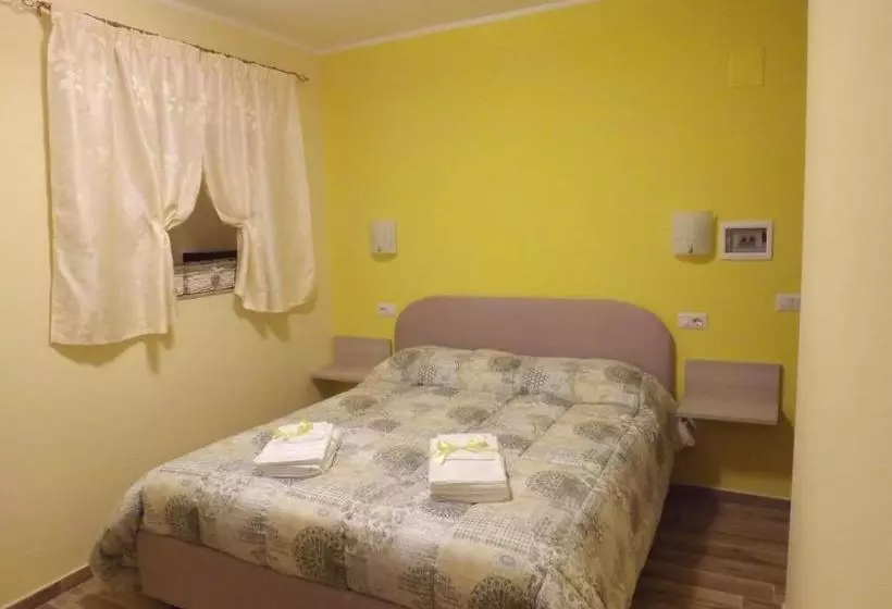 ベッドアンドブレックファースト Nel Verde Di Carinci