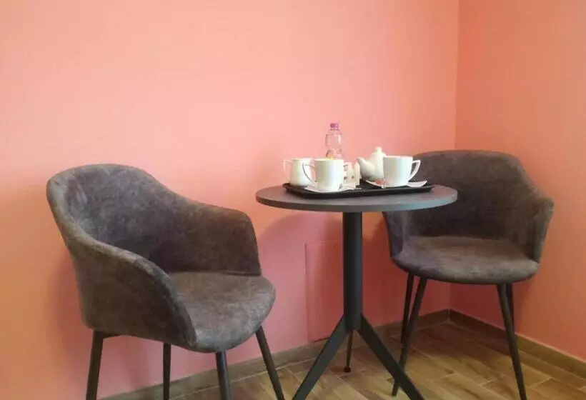 ベッドアンドブレックファースト Nel Verde Di Carinci