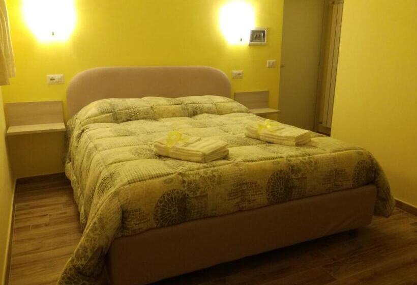 住宿加早餐  Nel Verde Di Carinci