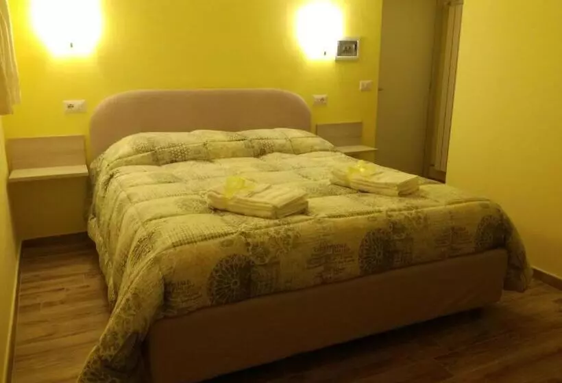 ベッドアンドブレックファースト Nel Verde Di Carinci