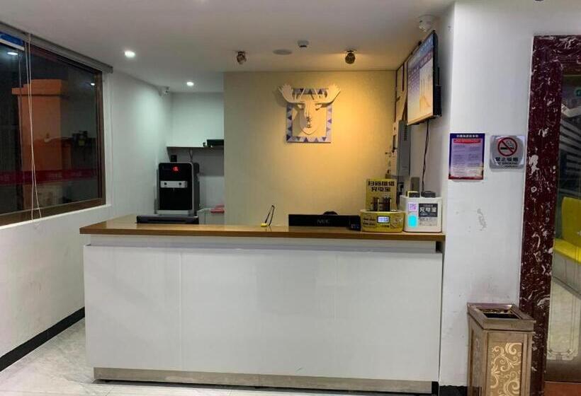 Pai Hotel·zhuhai Tangjia University Town