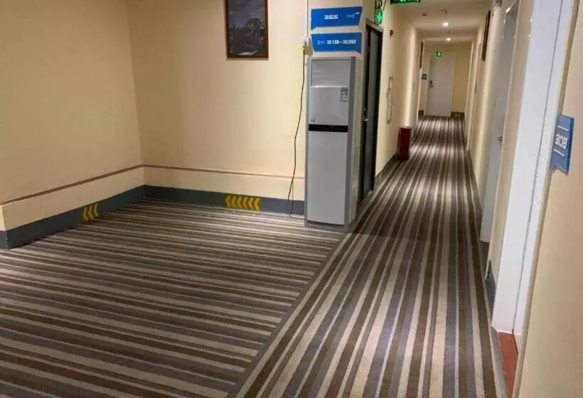 Pai Hotel·zhuhai Tangjia University Town