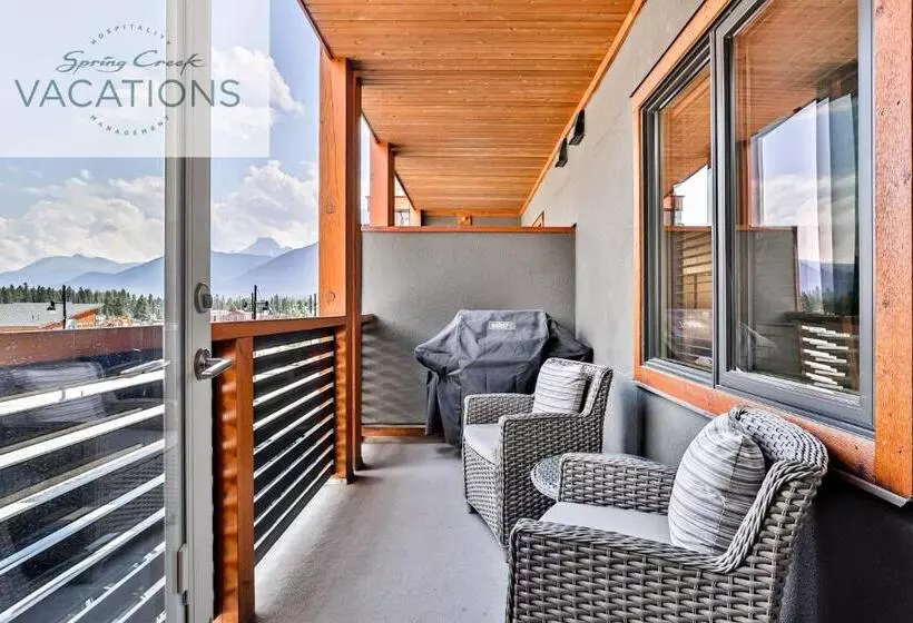 Hotelli White Spruce Lodge By Spring Creek Vacations
