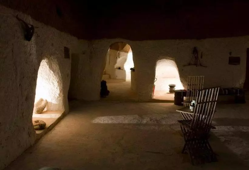 Aamiaismajoitus (B&B) Au Trait D Union Tijma Matmata