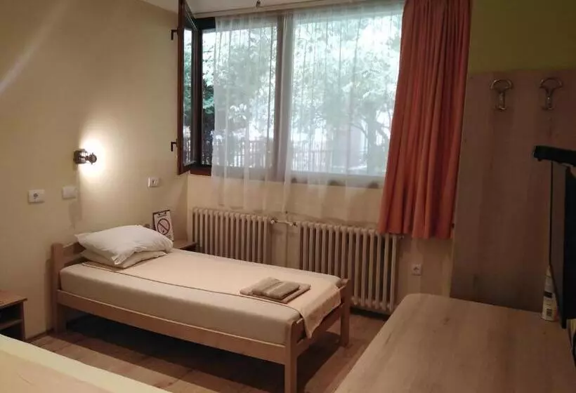 Hostel Oasis