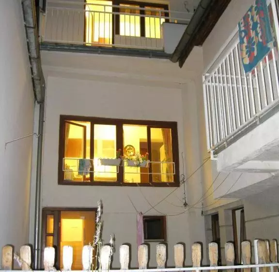 Hostel Oasis
