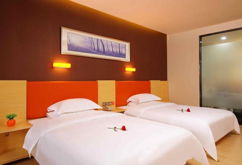 Hotel 7days Premium Chongqing Airport Light Rail Huixing Station Branch