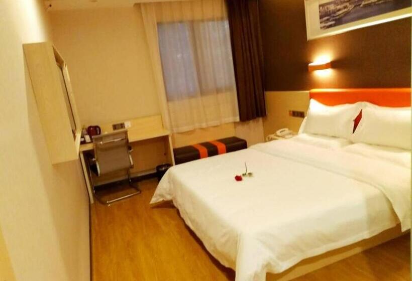 Hotel 7days Premium Chongqing Airport Light Rail Huixing Station Branch