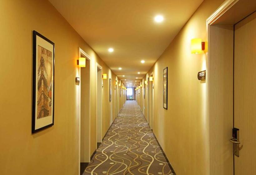 Hotel 7days Premium Chongqing Airport Light Rail Huixing Station Branch