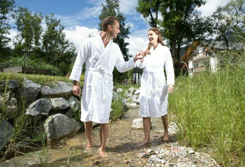 호텔 Optimamed Gesundheitsresort Weißbriach Gmbh