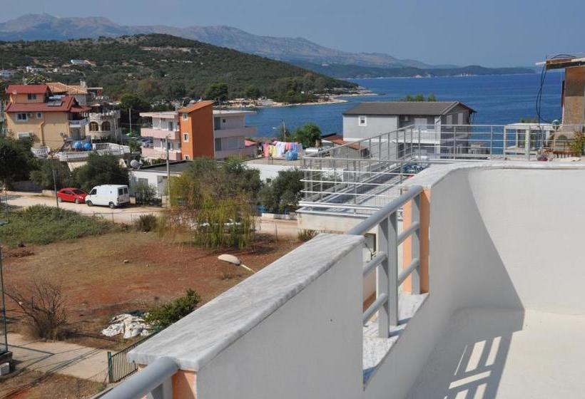 פנסיון Villa Edi&linda