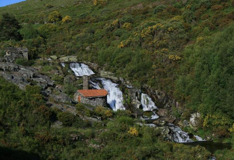 住宿加早餐  Alojamento Local  Miradouro Do Castelo