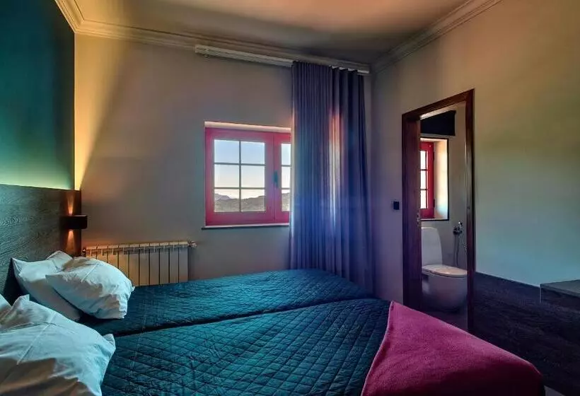 ベッドアンドブレックファースト Alojamento Local  Miradouro Do Castelo