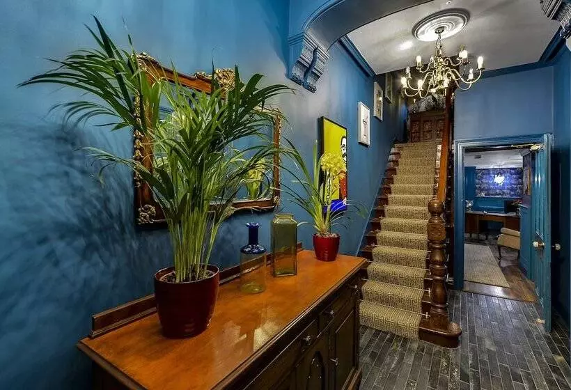 پانسیون Jazz House