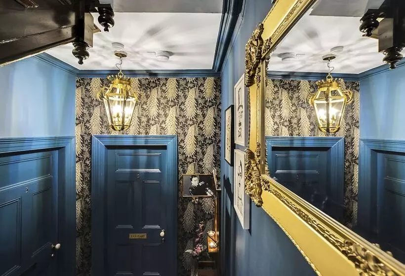 پانسیون Jazz House