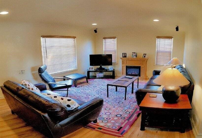 3 Bedroom Cottage Near Sugarhouse Park