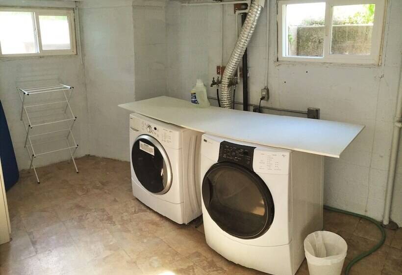 3 Bedroom Cottage Near Sugarhouse Park