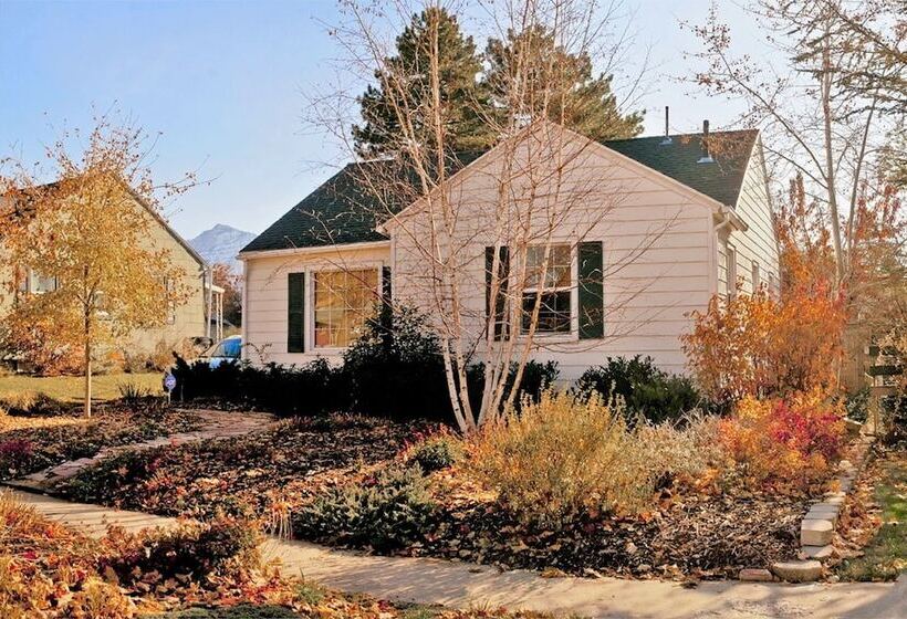 3 Bedroom Cottage Near Sugarhouse Park