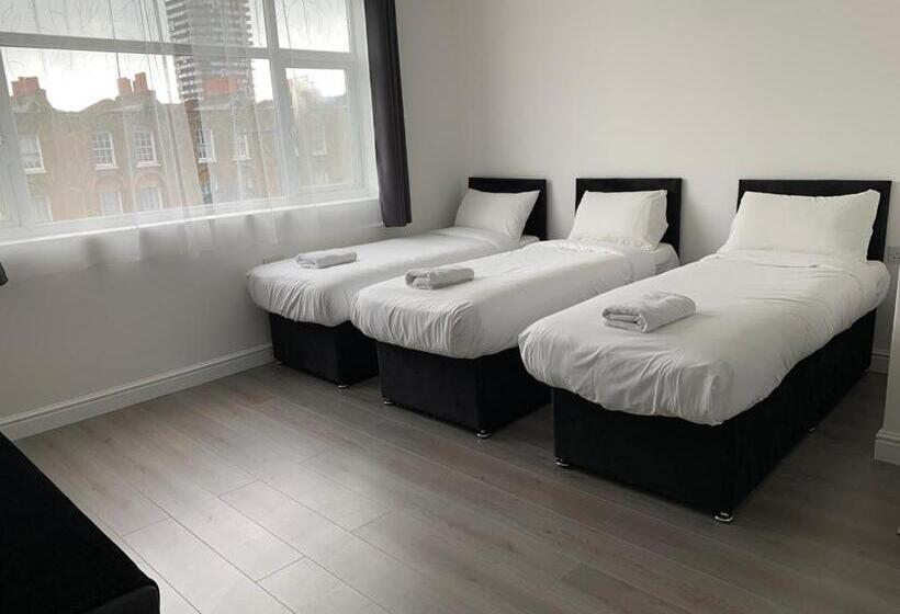 فندق صغير Comfortable   Cosy   Budget Studios In City Center