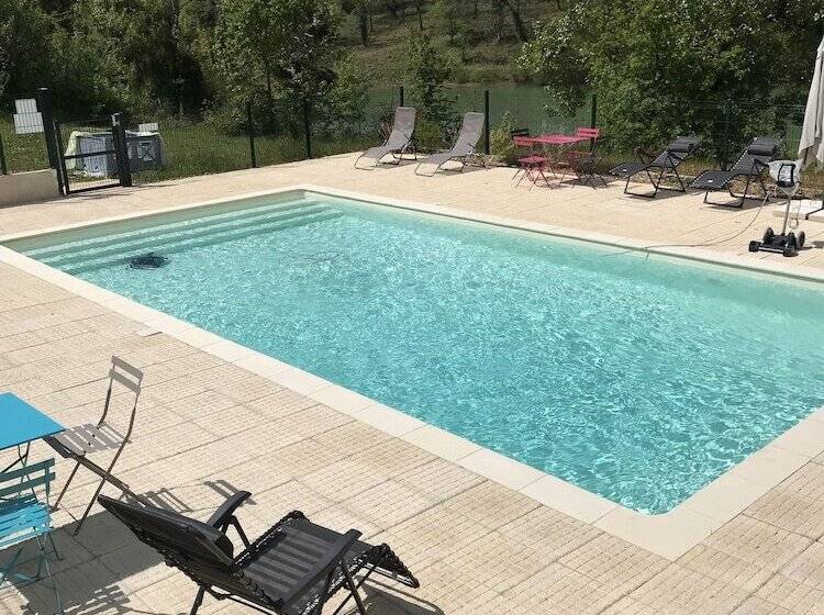 مبيت وإفطار Chambres D Hotes De Pouzelande