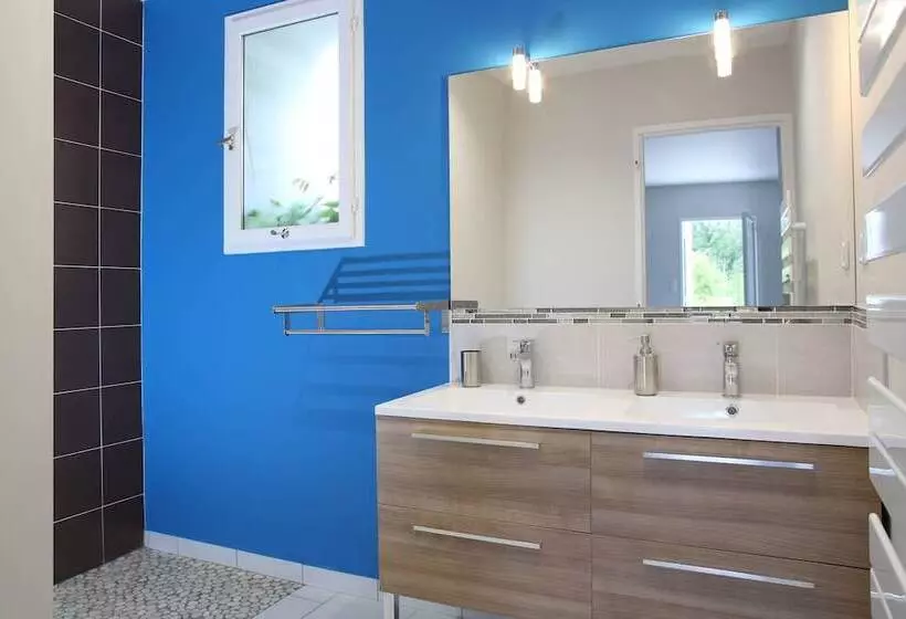 ベッドアンドブレックファースト Chambres D Hotes De Pouzelande