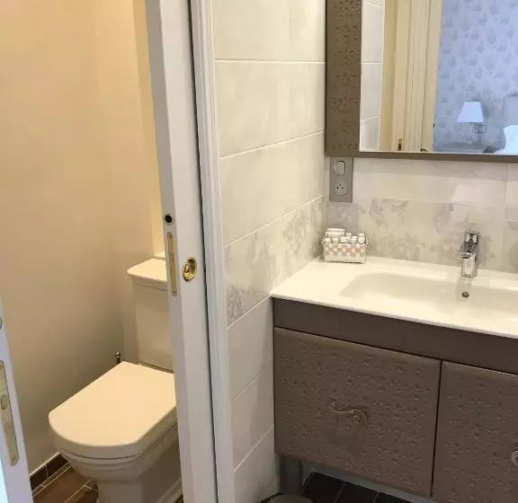 ベッドアンドブレックファースト Chambres D Hotes De Pouzelande