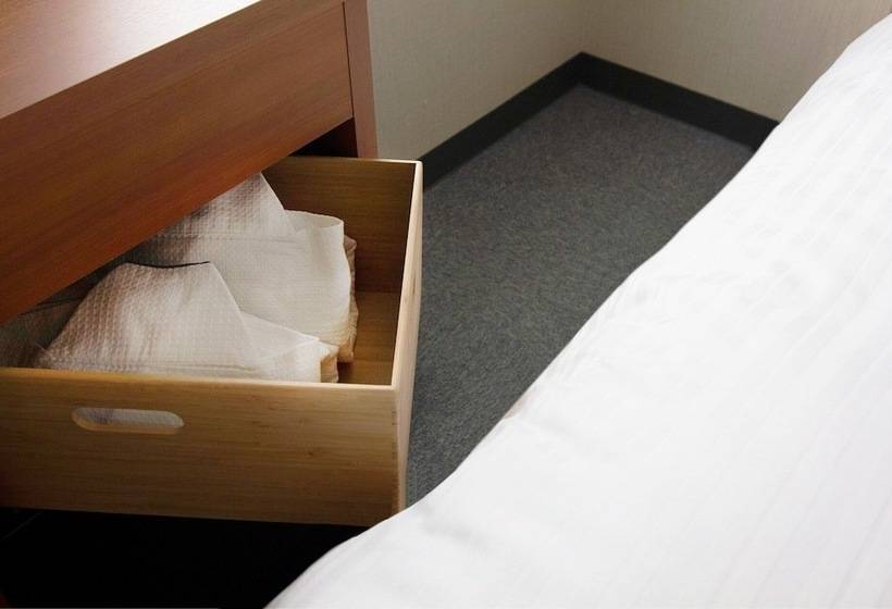 Отель Checkinn Osaka Shinimamiya