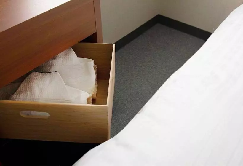 هتل Checkinn Osaka Shinimamiya